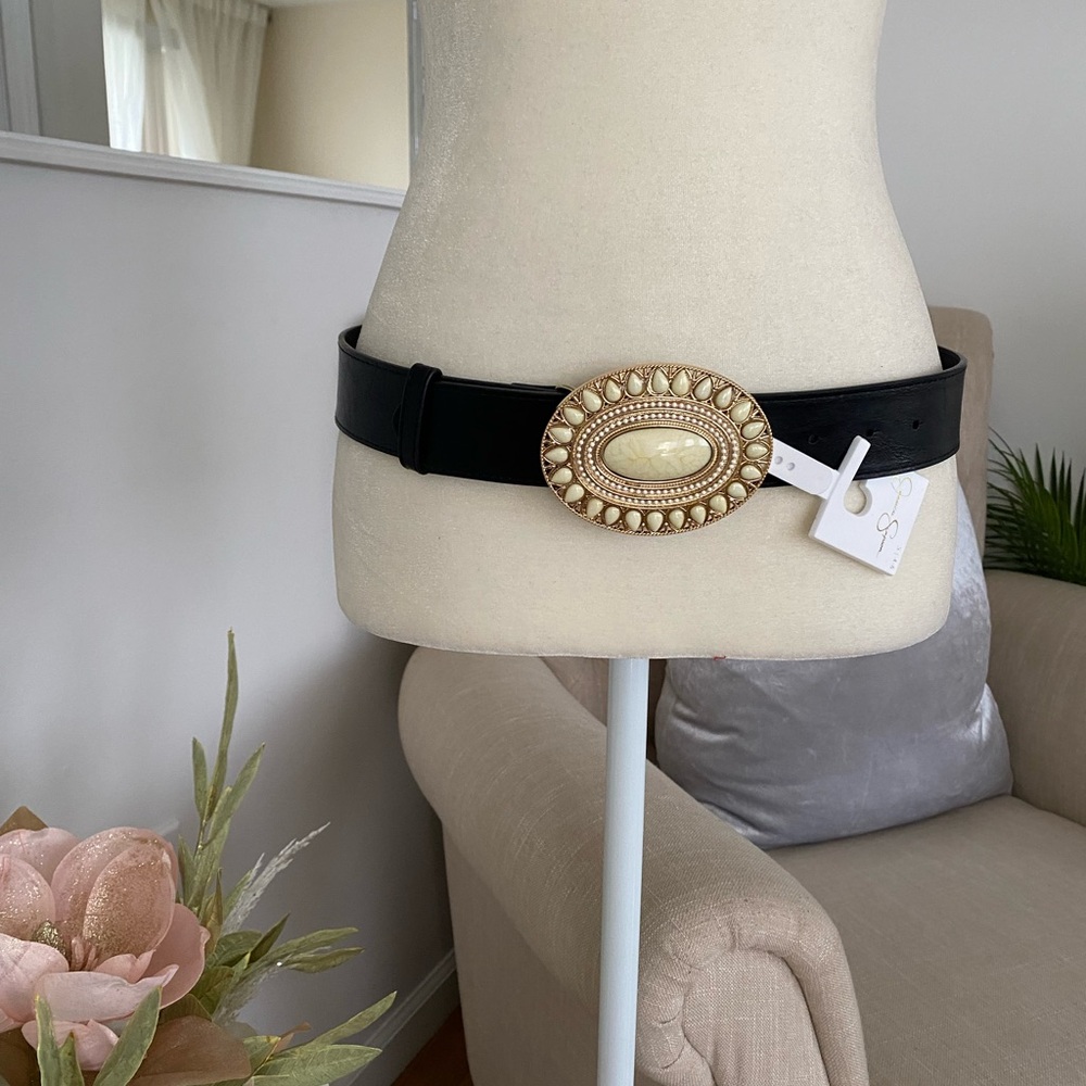JESSICA SIMPSON Elegant Black and Gold Belt with Cream Accents - Picture 3 of 5